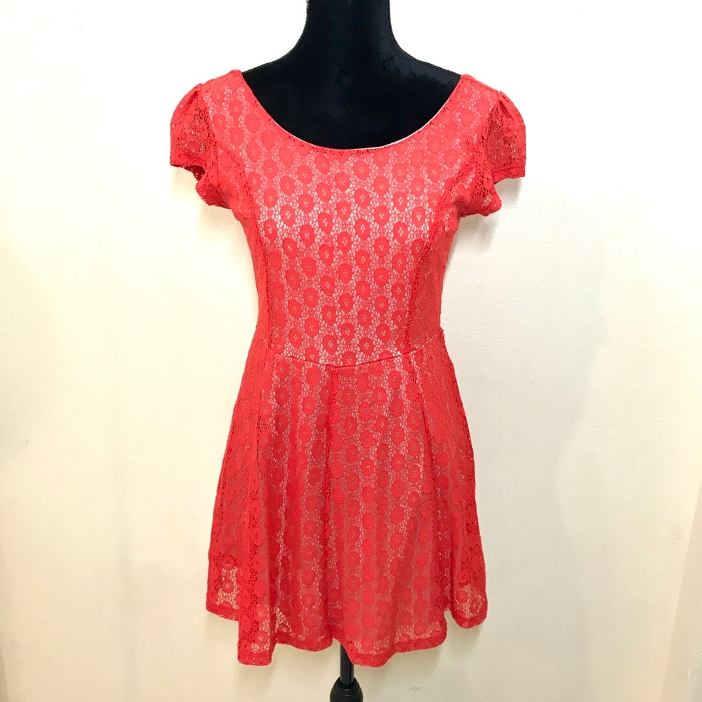 SWEET LACE DRESS - Picture 5 of 5